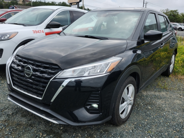 2021 NISSAN KICKS S 