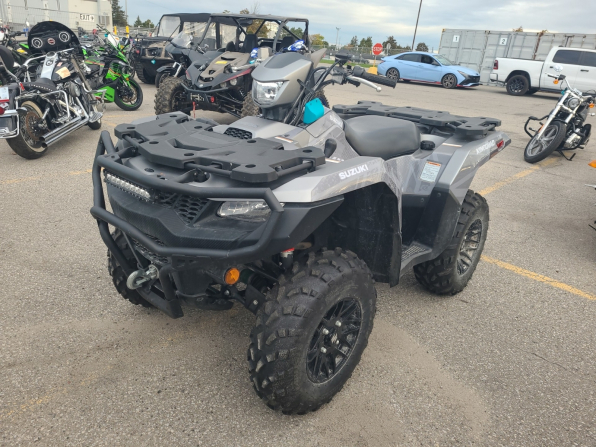 2023 SUZUKI 500 AXI EPS 900K LOADED