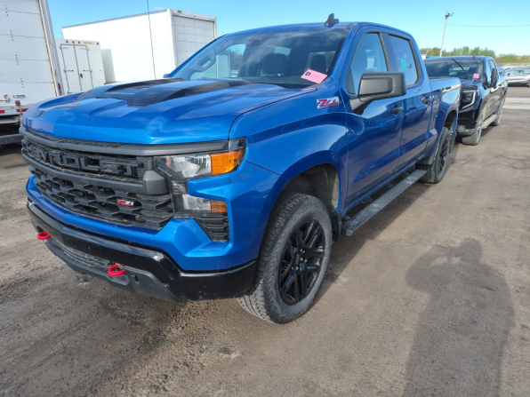 2024 CHEVROLET SILVERADO CUSTOM TRAIL BOSS 5.3 6.5 BED